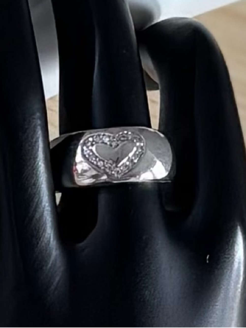 Vintage Affinity Diamond Sterling Silver Heart Band Ring